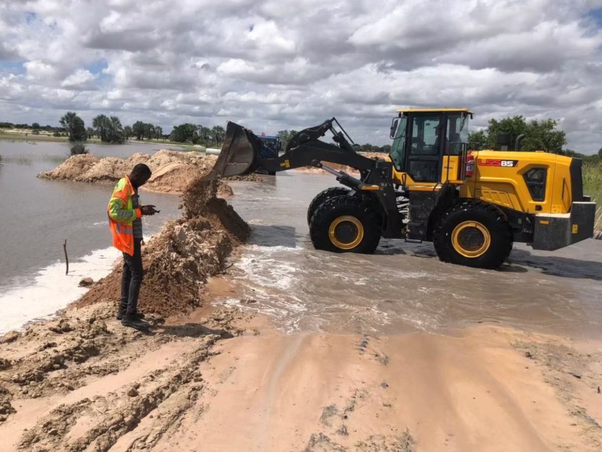 DR4103: Construction of 16km Gravel Road Okatana – Onanime, in the Okatana Constituency